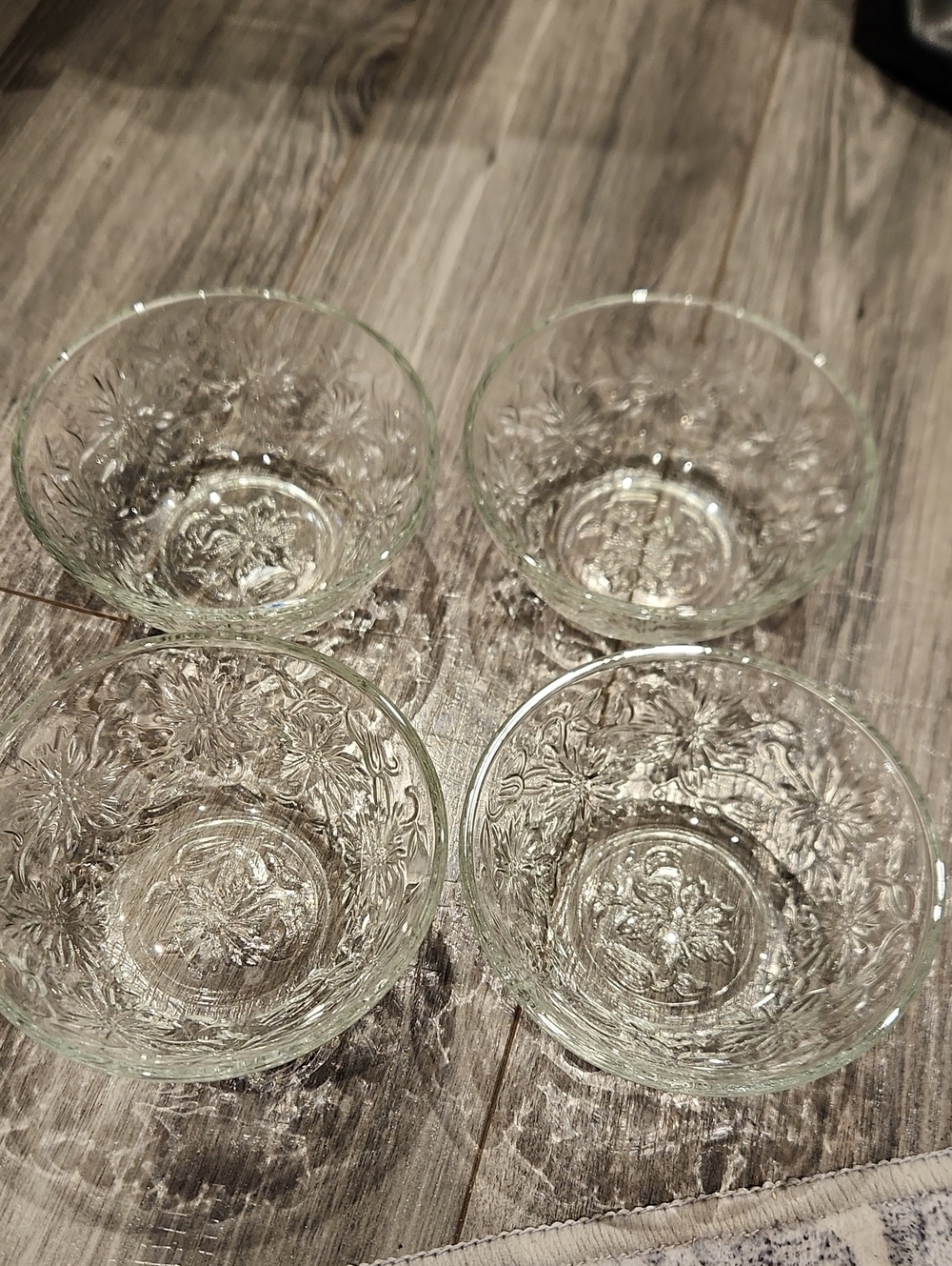 Princess House Fantasia Clear Floral Pressed Glass Bowls - Set of 4